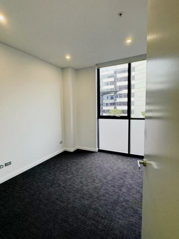 2 bed 2 bath-428 - Photo 2