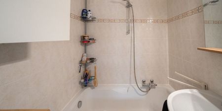 Gelijkvloers app. te huur in Sint-Kruis voor € 725 met 1 slaapkamer - Photo 3