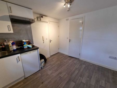 Middle Street, Brighton - Photo 3