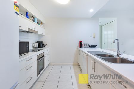 2/2236 Gold Coast Highway, Mermaid Beach QLD 4218 - Apartment For Rent | Domain - Photo 5