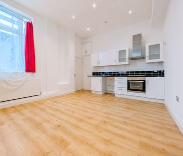 2 Bed Flat, Stafford Road, CR0 - Photo 2