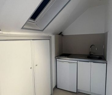 Studio – Proche des Lycées – Place du 30 Octobre – Dijon - Photo 4