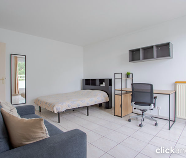 Beau studio meublé à Evry - Photo 1