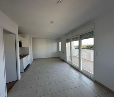 Location Appartement 2 pièces 46m² VILLENEUVE TOLOSANE 31270 - Photo 1