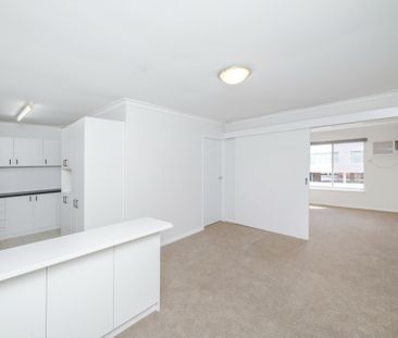 Enjoy the lifestyle living in vibrant Maylands - Photo 3