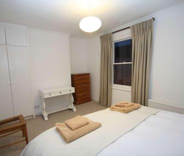 2 bedroom end of terrace house to rent - Photo 1