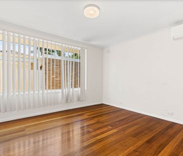 Renovated Family Home! - Photo 4