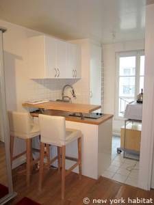 Logement à Paris, Location meublée - Studio T1 - Champs Élysées (PA-4131) - Photo 5