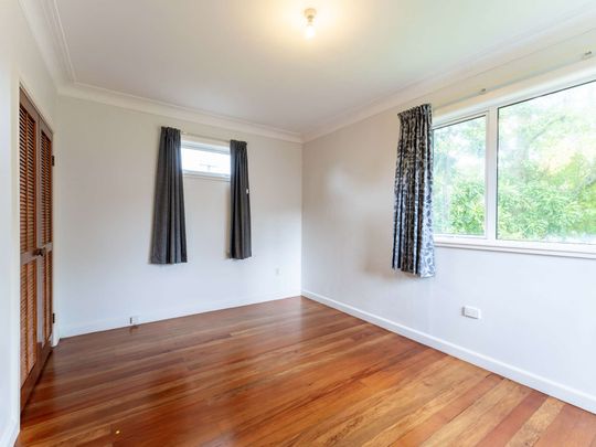 12 Norman Rd, Titirangi - Photo 1