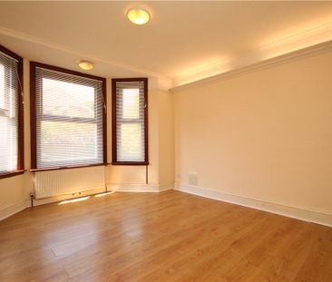 Weston Road, Guildford, Surrey, GU2 8AU - Photo 2