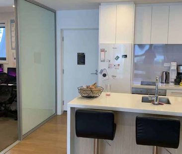 City Centre, 2 bedrooms - Photo 2
