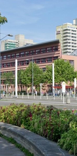 Veit-Stoß-Straße 2 - Künstler-Karree - Photo 1