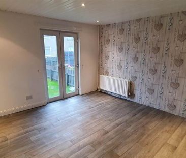 97 Ballyhalbert Gardens, Bangor, BT19 1SE - Photo 3