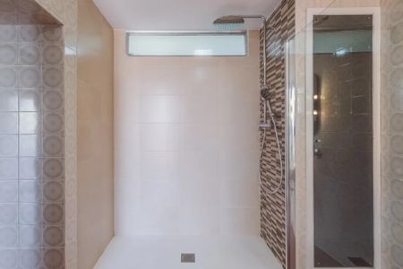 Plaça de Bisbe Benlloch, Torrent, Valencian Community 46900 - Photo 4