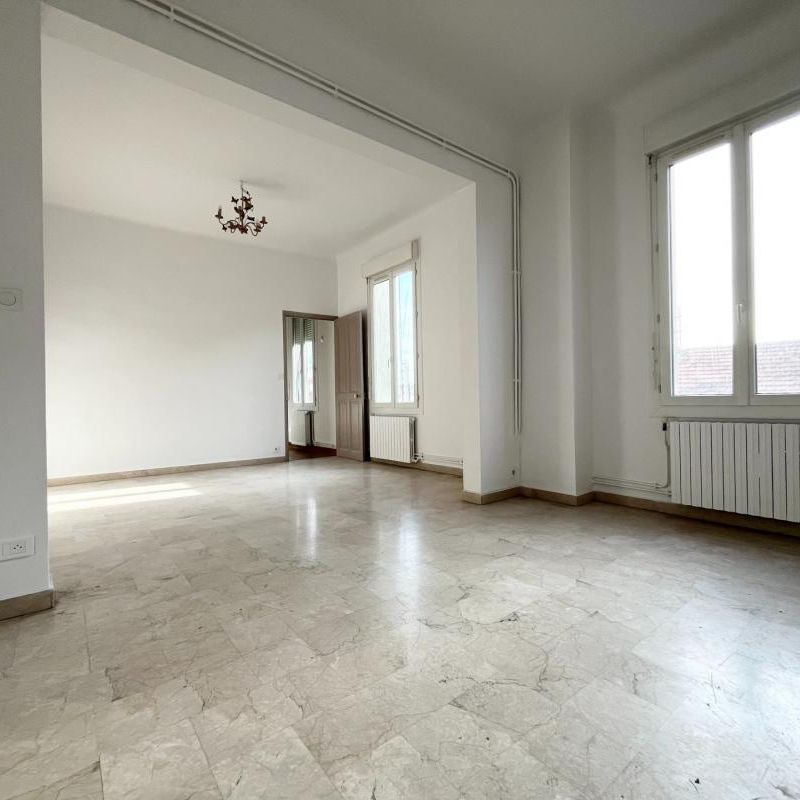 Location Appartement 3 pièces 74m² AVIGNON 84000 - Photo 1