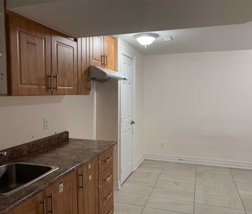 For Lease - 8 Ashcott Street, Toronto, Ontario - Photo 3