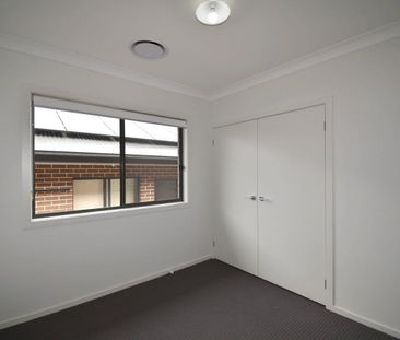 Modern home situated in great location - Photo 5