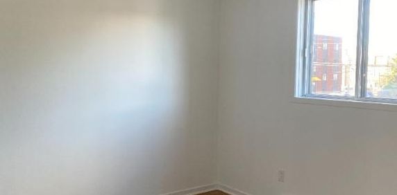 logement à louer 4 1/2 rénové - Photo 2