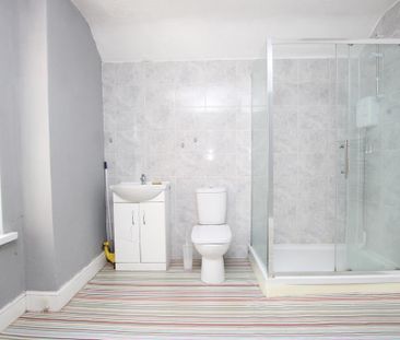 1 bedroom ground floor flat to rent - Photo 5