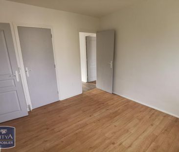 Location Appartement 3 pièces 53m² ST ETIENNE 42100 - Photo 4