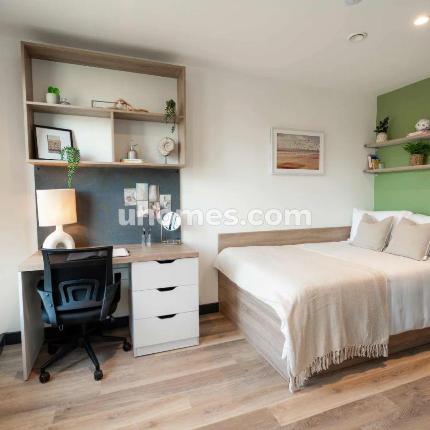 Gold En-suite - Photo 1