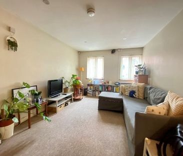 Trevail House, Fareham - Photo 2