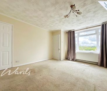 2 bedroom maisonette to rent - Photo 1