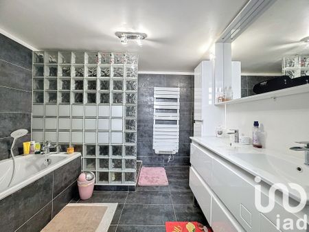 Maison 5 pièces de 156 m² à Vaux-sur-Seine (78740) - Photo 4