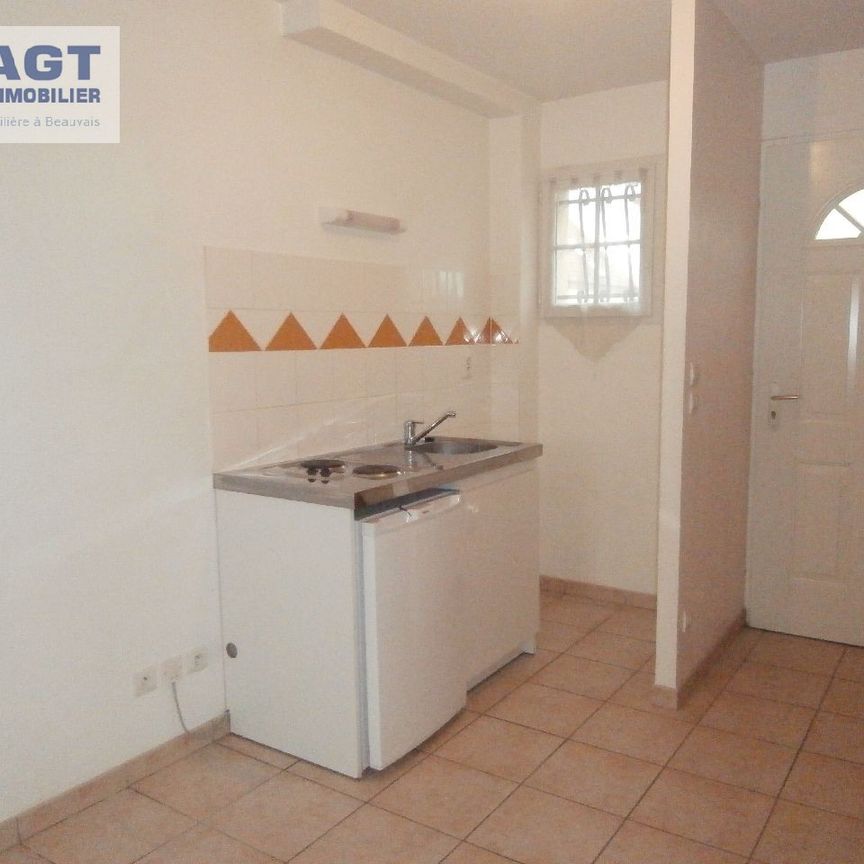 Location Appartement 2 pièces 40m² MILLY SUR THERAIN 60112 - Photo 1