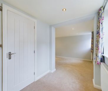 3 bedroom barn conversion to let - Photo 6