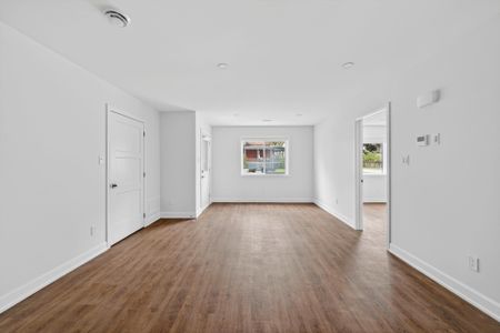 For Lease - 600 Second Street Unit# Unit #9B, Cornwall, Ontario - Photo 3