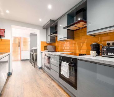 7 bedroom house of multiple occupation to rent - Photo 2