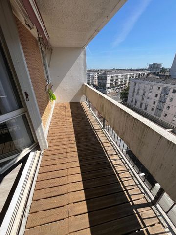 A LOUER ANGERS ST MICHEL - Appartement situé 30 bd ... - Photo 2