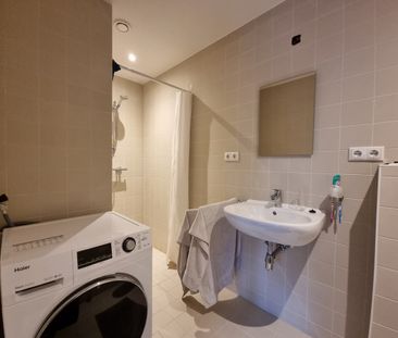 Te huur: Appartement Westzeedijk in Rotterdam - Photo 2