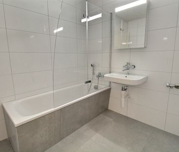 Appartement de 3.5 pièces entièrement rénové à Fribourg - Photo 1