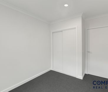 14 Maggie Crescent, Mambourin VIC 3024 - House For Rent | Domain - Photo 1