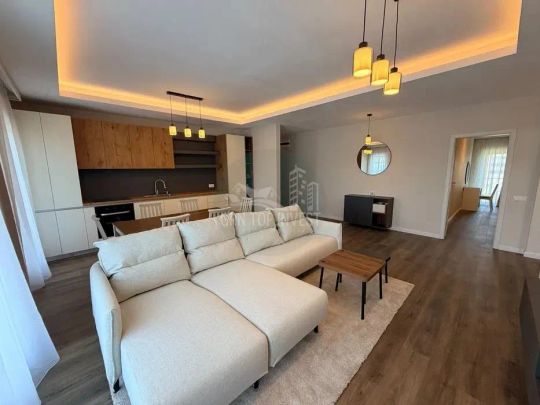 Penthouse 3 camere 90 mp utili + terasă 15 mp zona Doamna Stanca - Photo 1