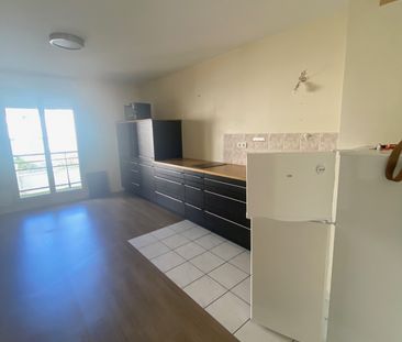 Location Appartement 2 pièces 39m² ORLEANS 45000 - Photo 2