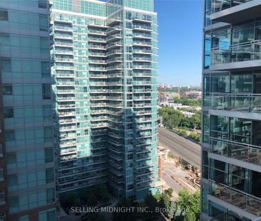 Zip Condos and Lofts , #1612 - Photo 2