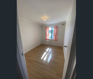 Charming 3-Bedroom Home - Photo 1