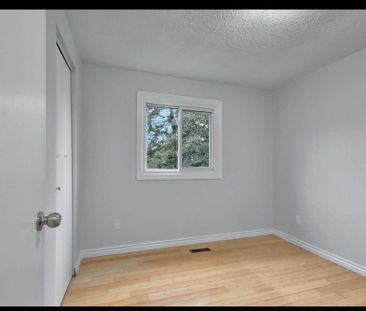 For Lease - 4 Stanbridge Court Unit# Main, Toronto, Ontario - Photo 1