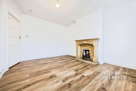 1 Bedroom Maisonette to rent - Photo 2