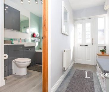 2 bedroom bungalow to rent - Photo 1