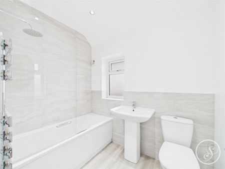 Mill Green Close, Leeds, LS14 - Photo 4