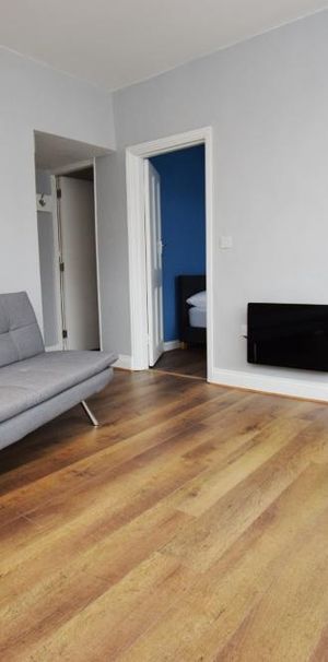 1 bedroom flat to rent - Photo 1