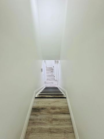 For Lease - 2 - 6 CRAIG Drive, Kitchener, Ontario - Photo 5