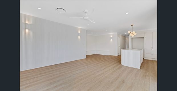 Family Home - As New With Pool - Photo 1