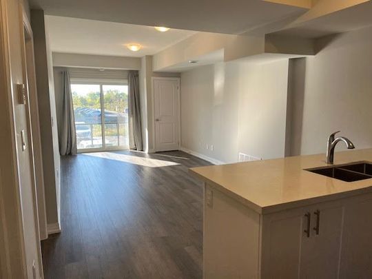 For Lease - 6705 CROPP Street Unit# 70, Niagara Falls, Ontario - Photo 1