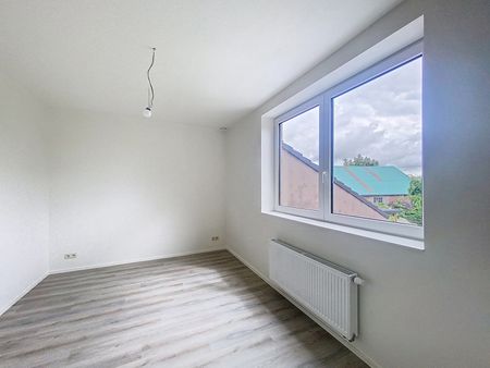 Nieuwbouw woning met 4 kamers, 2 badkamers en tuin - Photo 4