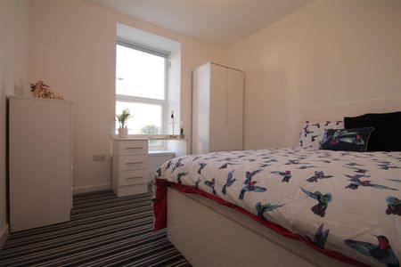 Westgate Road, Newcastle Upon Tyne - Photo 3